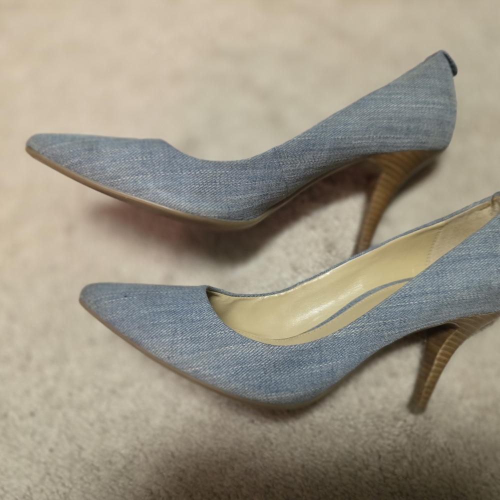 Elegant Blue Denim Heels